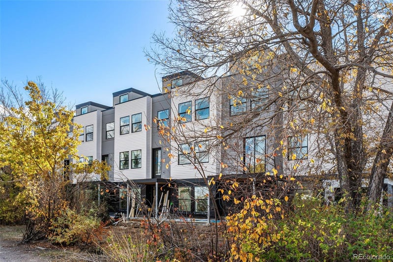 1418 Pierce St, Lakewood, CO 80214
