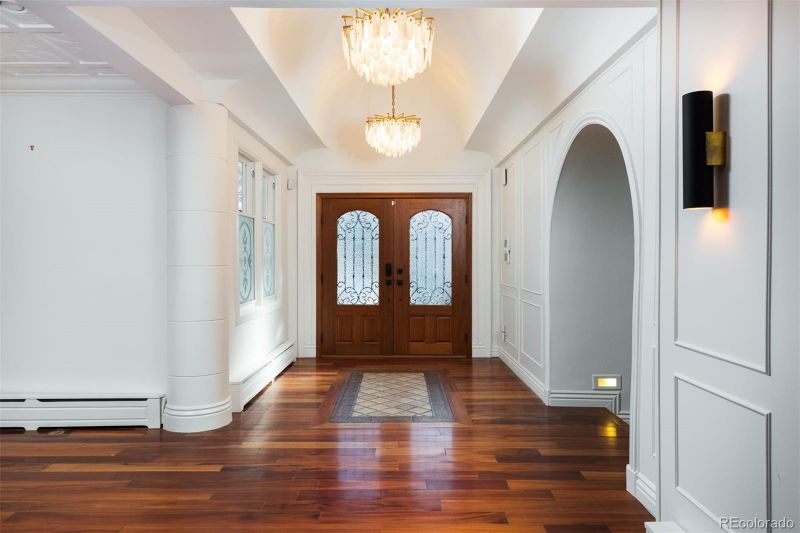 1395 Bellaire St, Denver, CO 80220