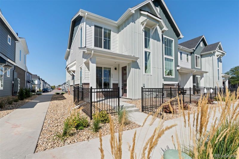 1998 S Poplar Ct, Denver, CO 80224