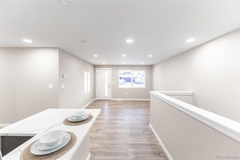 121 Joan Dr, Denver, CO 80221