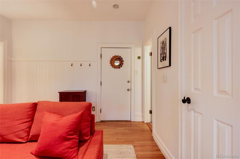 1356 N Pearl St #303, Denver, CO 80203
