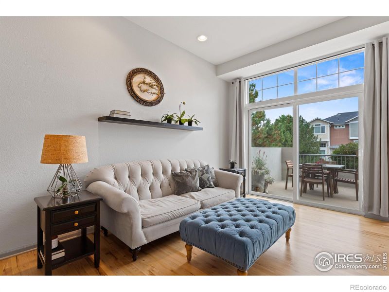 4220 Riley Dr, Longmont, CO 80503