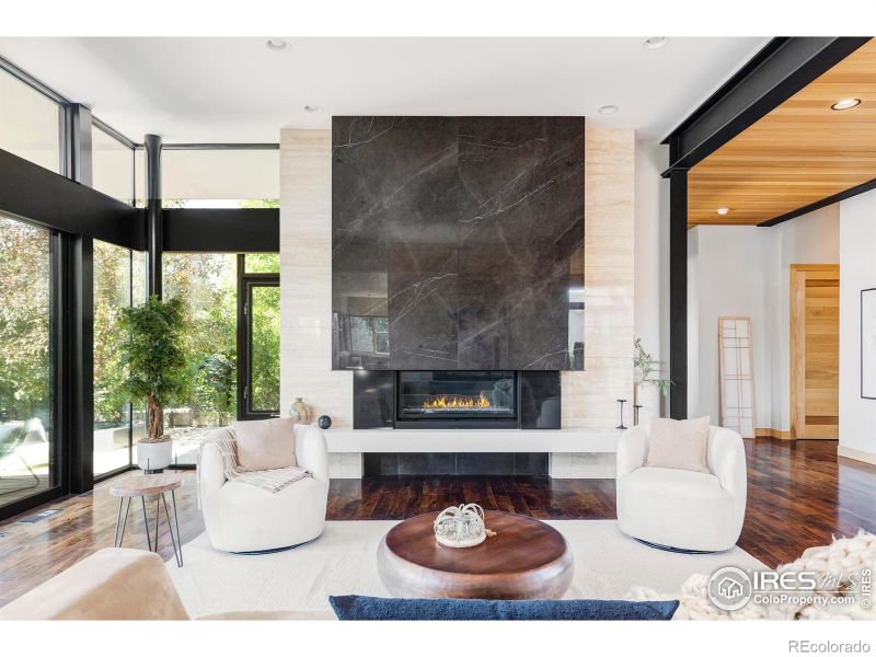 1180 Huntington Trails Pw, Westminster, CO 80023