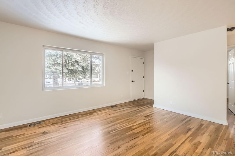2660 Eppinger Blvd, Thornton, CO 80229