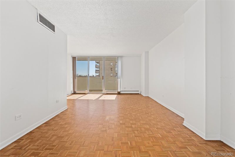 1250 N Humboldt St #1002, Denver, CO 80218