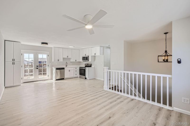 279 Ley Dr, La Salle, CO 80645