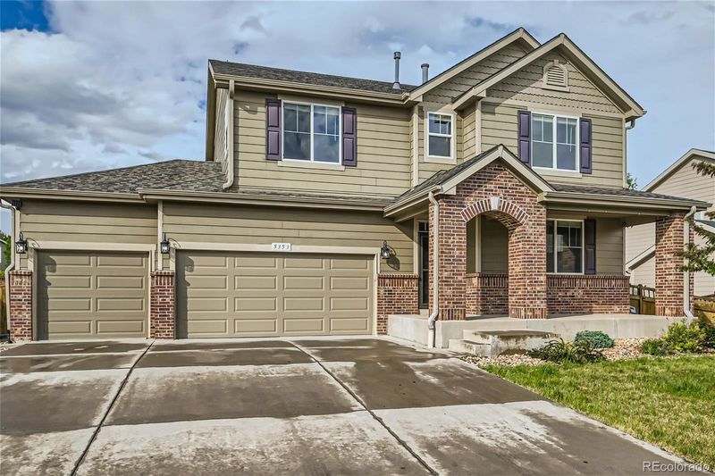 5353 Royal Pine St, Brighton, CO 80601