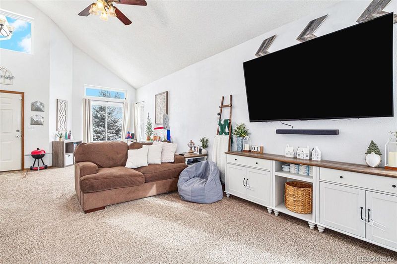 5843 Instone Cir, Colorado Springs, CO 80922