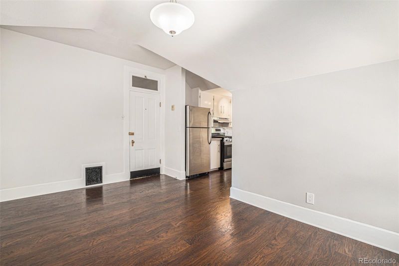 1415 N Franklin St #6, Denver, CO 80218