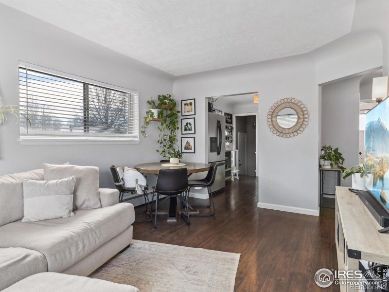 900 Charlotte St, Johnstown, CO 80534