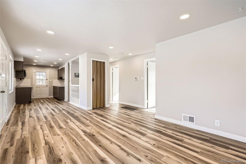 13610 E 13th Pl, Aurora, CO 80011