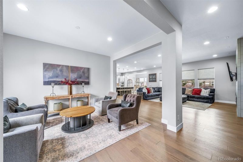 8110 S Kellerman Cir, Aurora, CO 80016