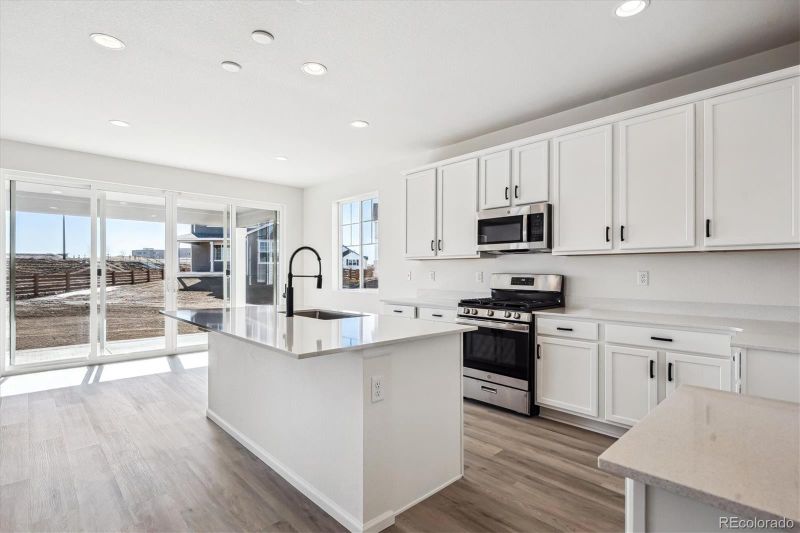 1402 Rock Cliff Ave, Erie, CO 80516