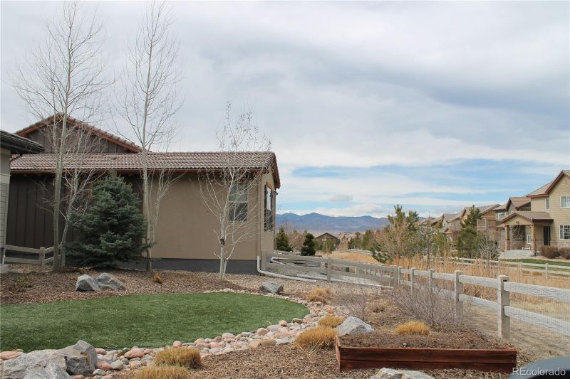 10526 Fairhurst Way, Highlands Ranch, CO 80126