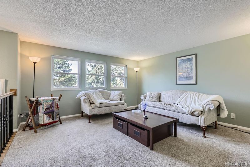 12946 Andrews Dr, Denver, CO 80239