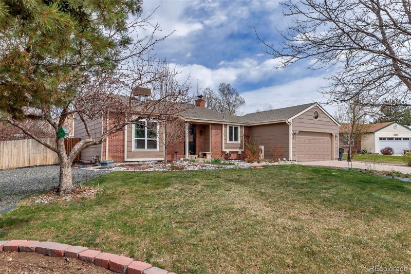 5317 E 112th Ct, Thornton, CO 80233