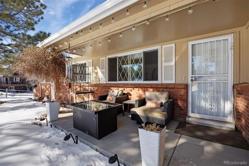 6834 Hillside Way, Parker, CO 80134