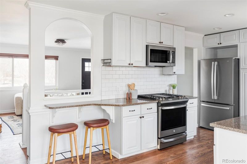 6360 W Louisiana Ave, Lakewood, CO 80232