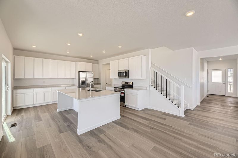 39620 Congress Ln, Elizabeth, CO 80107