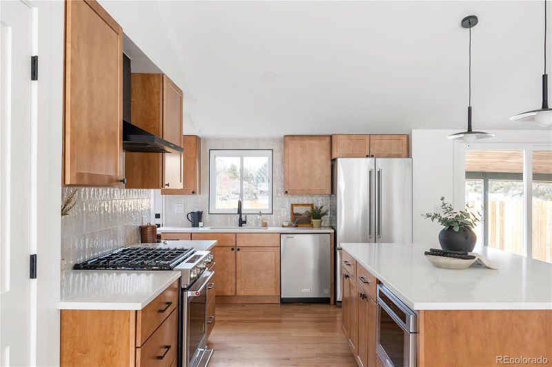 3860 S Spruce St, Denver, CO 80237