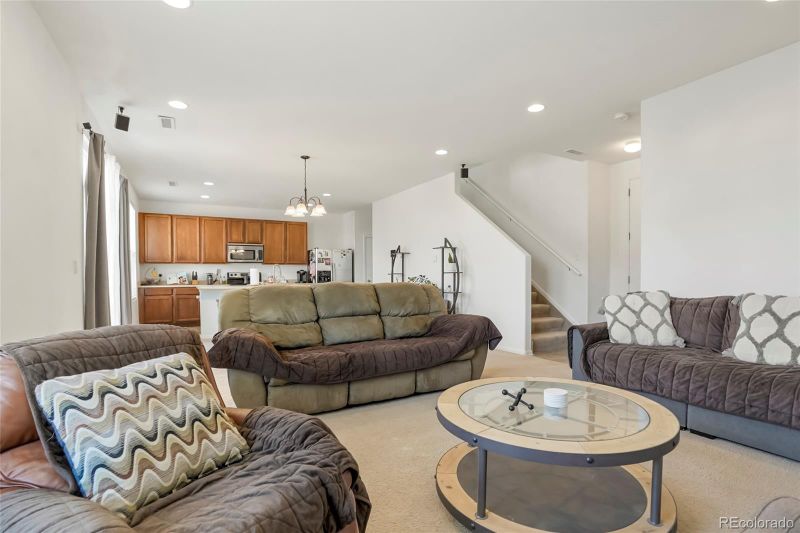 334 Feather Pl, Lochbuie, CO 80603