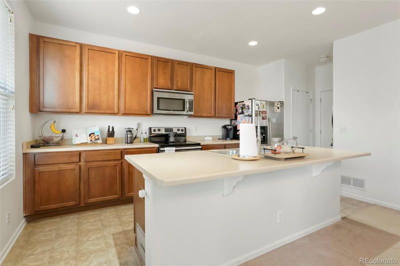 334 Feather Pl, Lochbuie, CO 80603