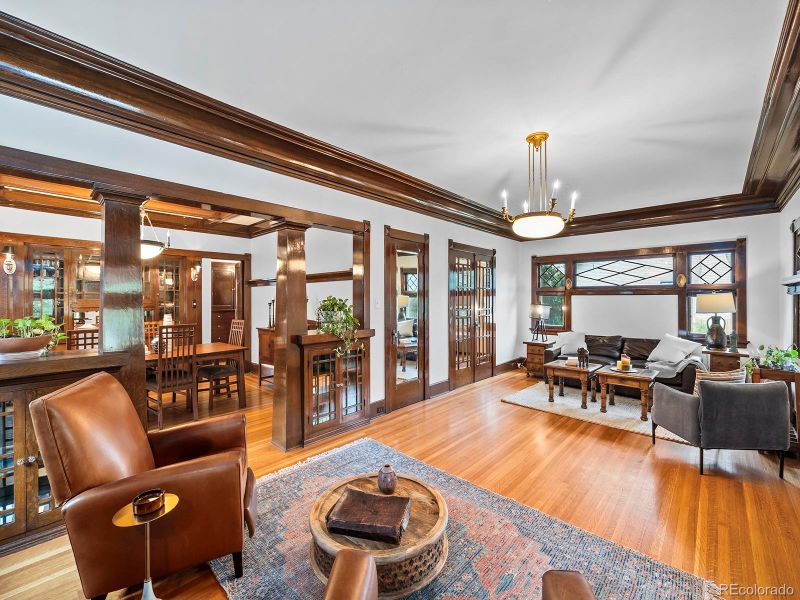 2215 N York St, Denver, CO 80205