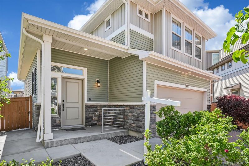 18372 E 100th Pl, Commerce City, CO 80022