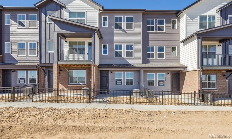 6870 Merseyside Ln, Castle Pines, CO 80108