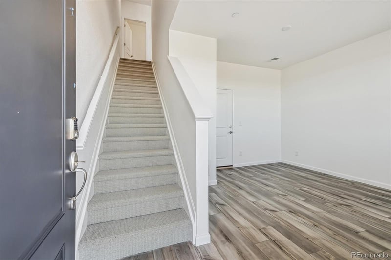 6870 Merseyside Ln, Castle Pines, CO 80108