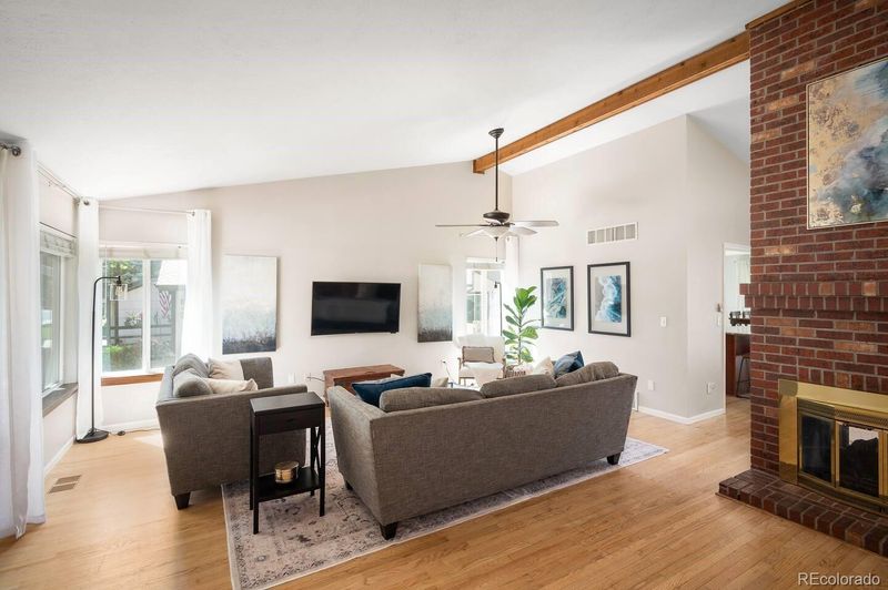 17926 E Berry Ave, Centennial, CO 80015