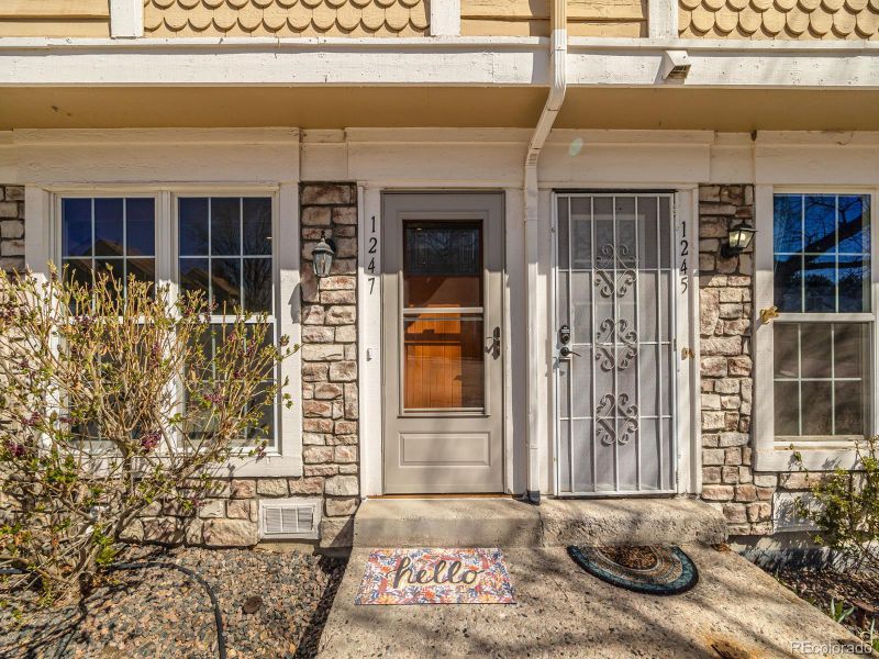1247 S Idalia St, Aurora, CO 80017