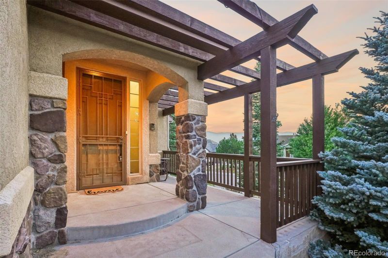 15947 Bridle Ridge Dr, Monument, CO 80132