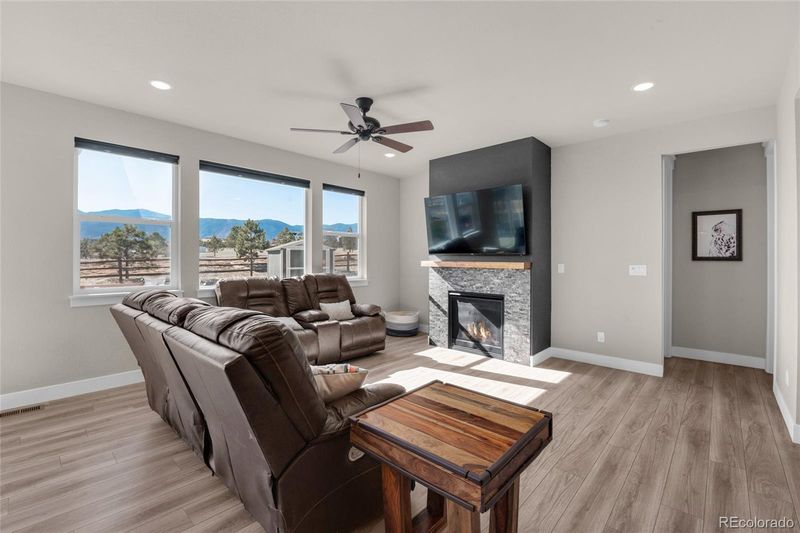 15538 Native Willow Dr, Monument, CO 80132
