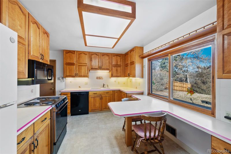 3615 S Hibiscus Way, Denver, CO 80237