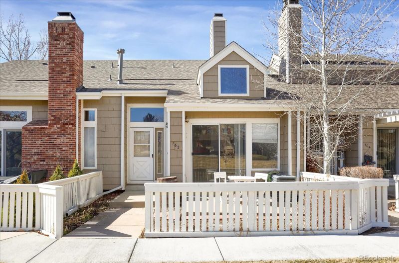 162 Blue Spruce Ct, Highlands Ranch, CO 80126