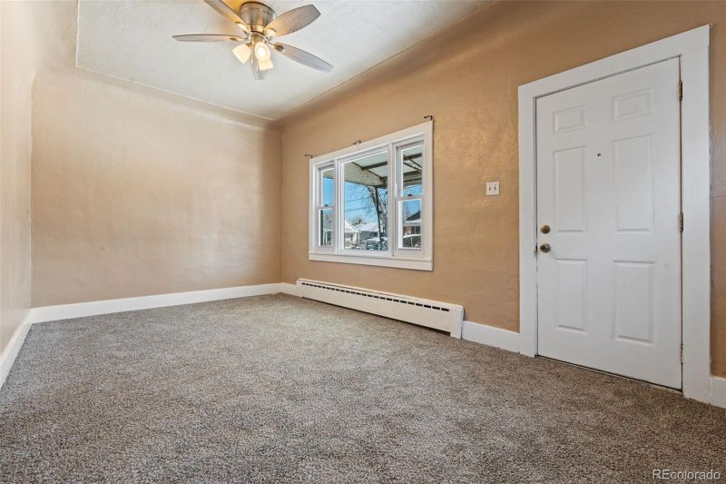 4739 Pearl St, Denver, CO 80216