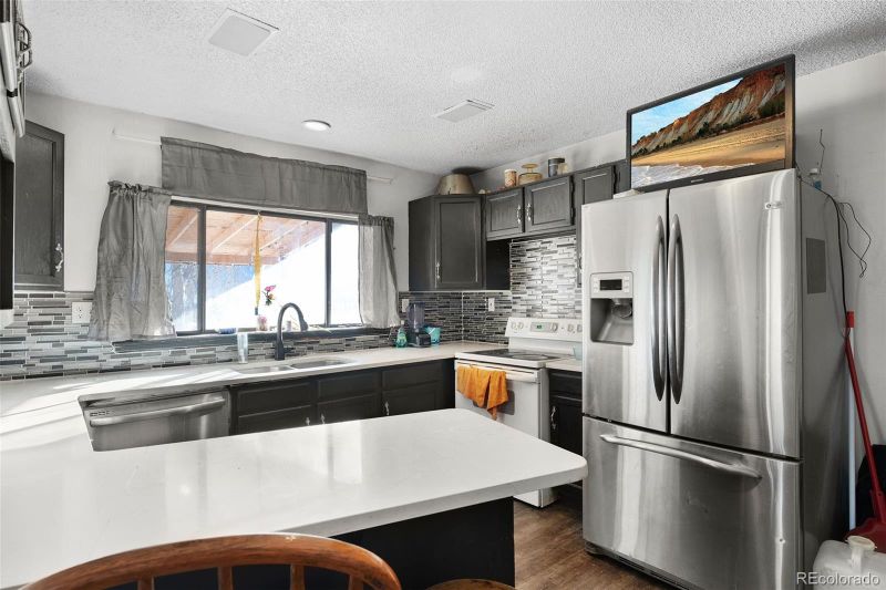 2220 S Linley Ct, Denver, CO 80219