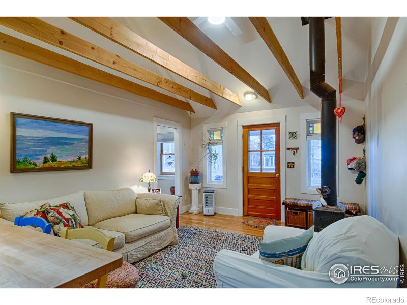 414 Stickney Ave, Lyons, CO 80540