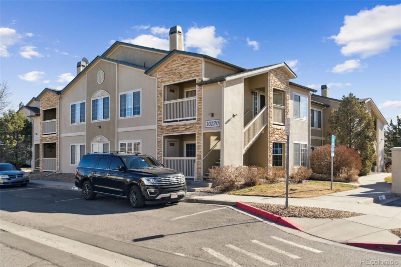 10120 E Carolina Dr #204, Aurora, CO 80247
