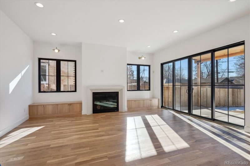 1327 S Columbine St, Denver, CO 80210