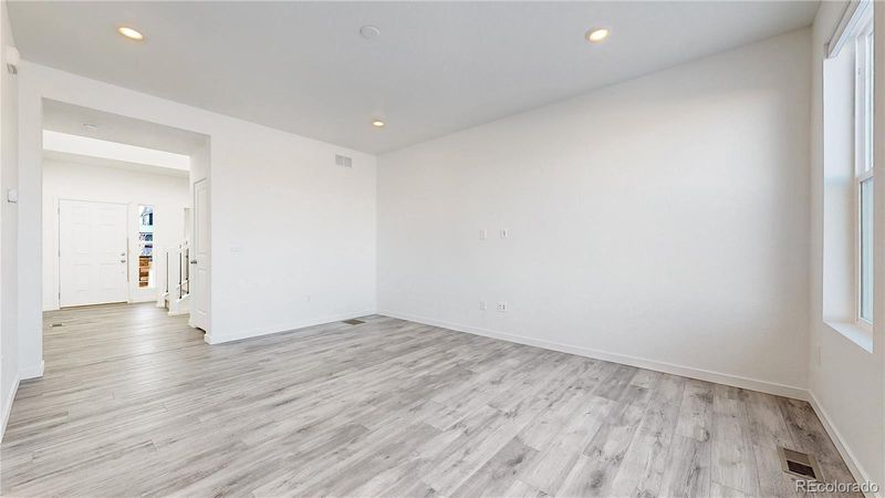 12915 E 102nd Pl, Commerce City, CO 80022