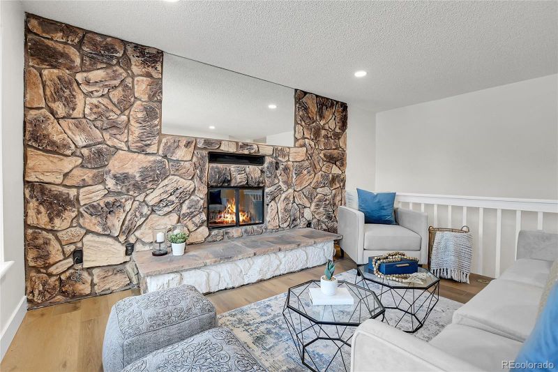 16851 E Mansfield Cir, Aurora, CO 80013