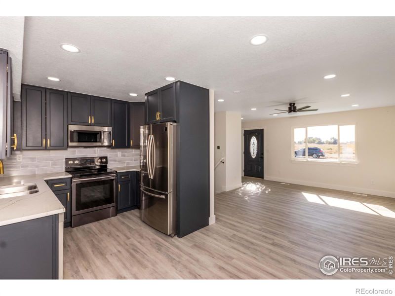 213 E Taylor Ave, La Salle, CO 80645