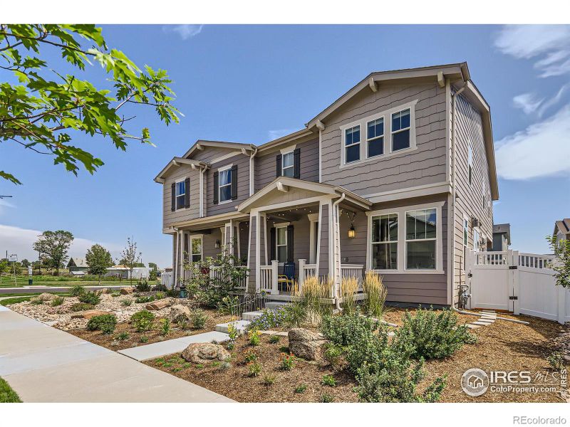 462 Canadian Crossing Dr, Longmont, CO 80504