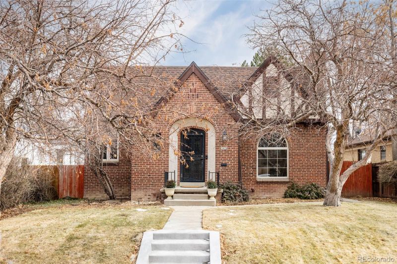 3010 Cherry St, Denver, CO 80207