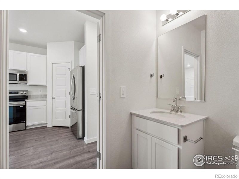 414 Condor Way, Johnstown, CO 80534