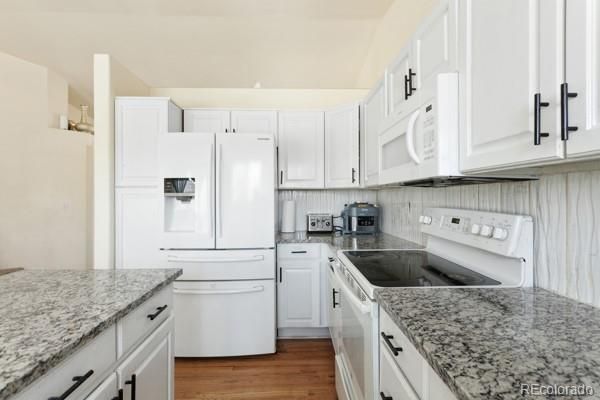 5593 S Himalaya Way, Centennial, CO 80015