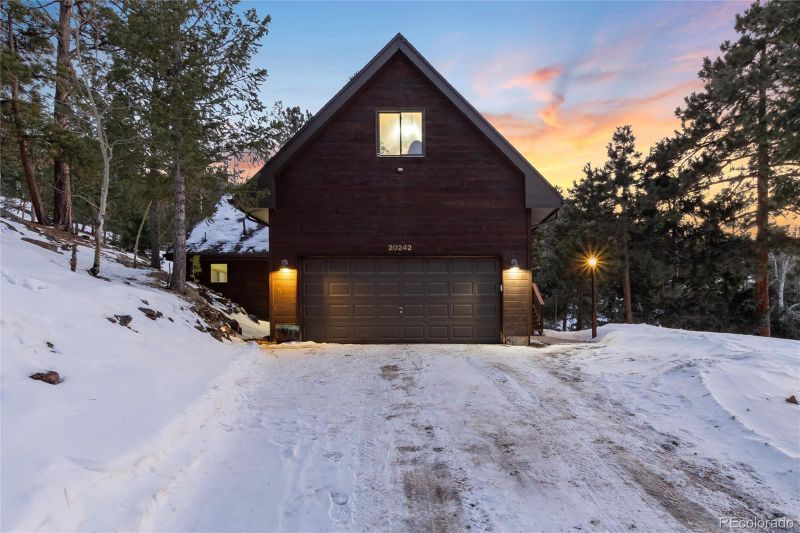 20242 Cypress Dr, Morrison, CO 80465