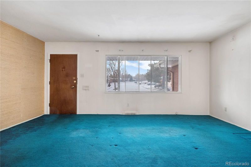 2842 S Newport St, Denver, CO 80224